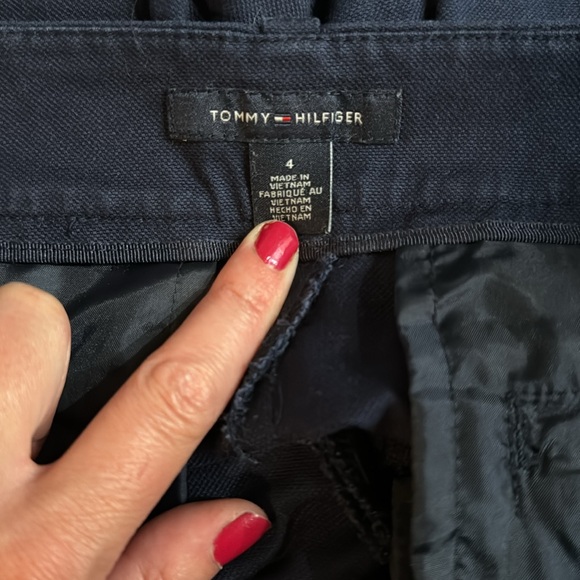 Women’s Tommy Hilfiger Bermuda Shorts - Picture 5 of 6